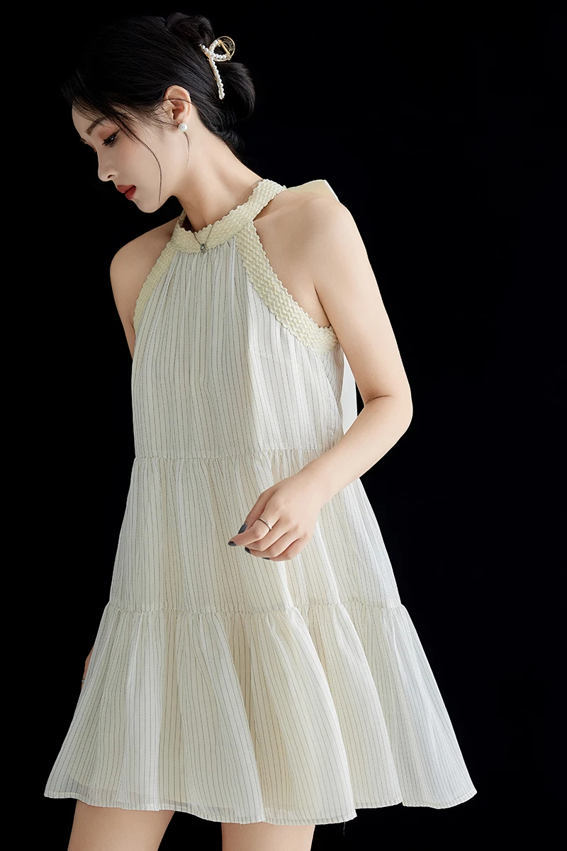 White Striped Knot Shoulder Bared Sleeveless Summer Dress Women Loose Slimming Gentle Neck Hanging Skirt A-Line Mid...
White Striped Knot Shoulder Bared Sleeveless Summer Dress Women Loose Slimming Gentle Neck Hanging Skirt A-Line Mid...