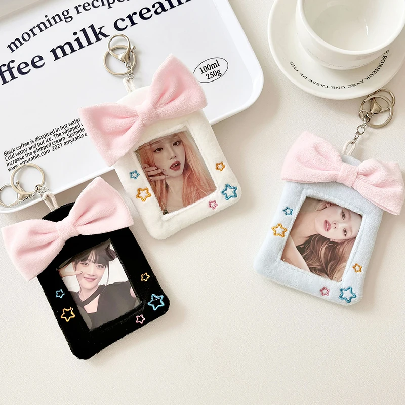 Kawaii Cartoon Bow Cute Series Soft Plush 3 Inch Kpop Photocard Holder Photo Card Holder Bag Pendant School Stationery
Kawaii Cartoon Bow Cute Series Soft Plush 3 Inch Kpop Photocard Holder Photo Card Holder Bag Pendant School Stationery