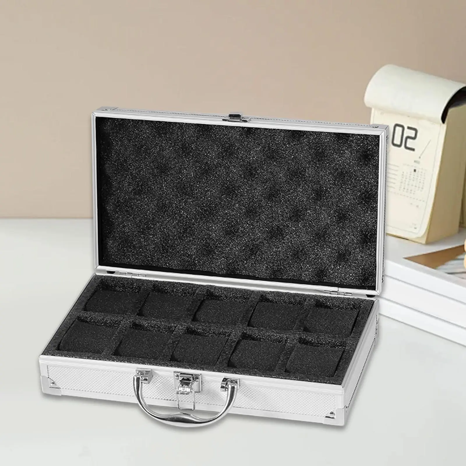 Коробка для часов, чехол с пряжкой, чемодан для хранения, мягкий внутренний держатель для часов, 10 слотов для гостиной, дорожный комод, спальня
Коробка для часов, чехол с пряжкой, чемодан для хранения, мягкий внутренний держатель для часов, 10 слотов для гостиной, дорожный комод, спальня