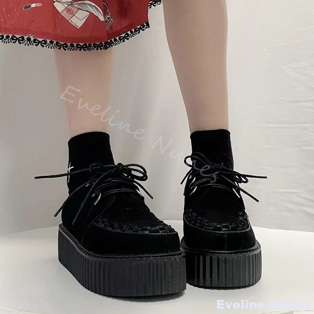 Простые женские ботинки на платформе со шнуровкой, черные фланелевые повседневные туфли с матовым низким берцем и вышивкой, весна-осень 2021, новые туфли Мэри Джейн
Простые женские ботинки на платформе со шнуровкой, черные фланелевые повседневные туфли с матовым низким берцем и вышивкой, весна-осень 2021, новые туфли Мэри Джейн