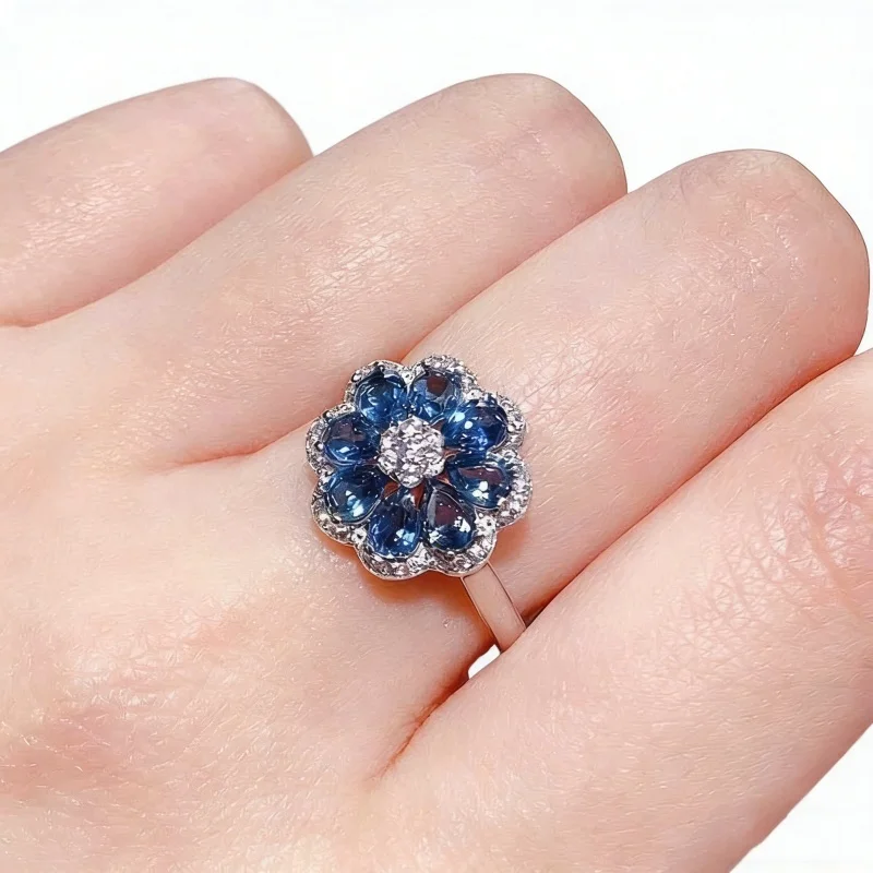 Multi-Stone Halo London Blue Topaz Flower Cocktail Ring S925 Silver With Official CUG Gem Certificate
Multi-Stone Halo London Blue Topaz Flower Cocktail Ring S925 Silver With Official CUG Gem Certificate