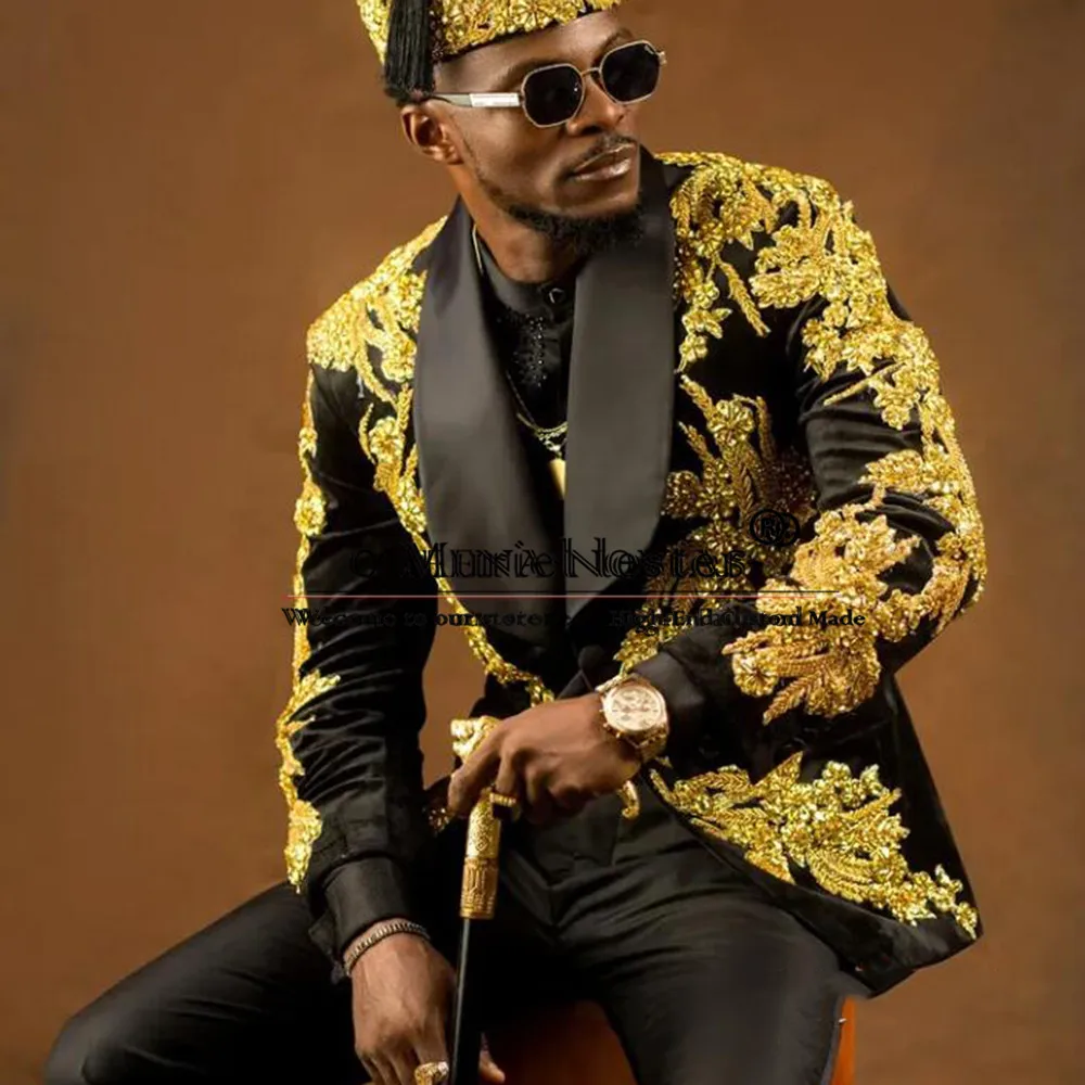 Exquisite Men's Suit Gold Jewelry Stone Embroidered Prom Blazer Customized 2-Piece Man Banquet Occasion Groom Wedding Tuxedo
Exquisite Men's Suit Gold Jewelry Stone Embroidered Prom Blazer Customized 2-Piece Man Banquet Occasion Groom Wedding Tuxedo