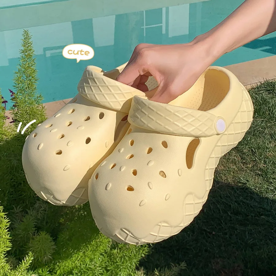 Lovely ice cream clogs shoes for women 2026 new summer hollowed sandals woman versatile slides strap slip on slipper young girls
Lovely ice cream clogs shoes for women 2026 new summer hollowed sandals woman versatile slides strap slip on slipper young girls