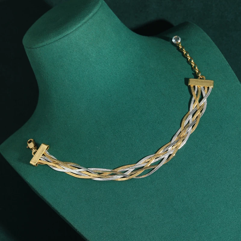 Vintage Two Tone Woven Cross Chain Bracelets for Woman Gold Color Party Accessories New Valentine Day Gift 2026 Trend Jewelry
Vintage Two Tone Woven Cross Chain Bracelets for Woman Gold Color Party Accessories New Valentine Day Gift 2026 Trend Jewelry