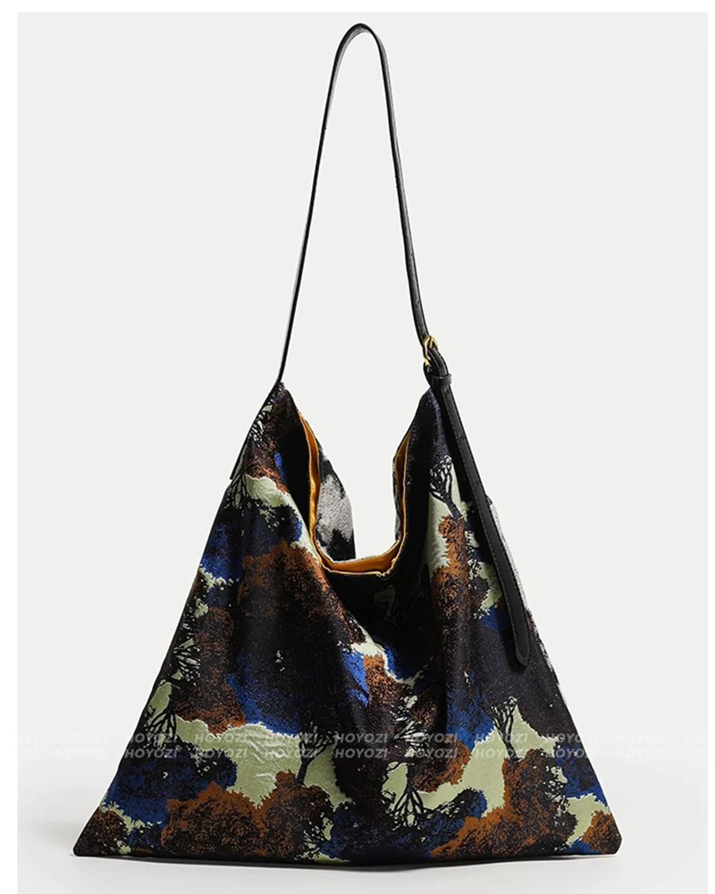 Ladies' Summer Forest Flower Double sided Satin Canvas Tote Shoulder Cross Shoulder Bag
Ladies' Summer Forest Flower Double sided Satin Canvas Tote Shoulder Cross Shoulder Bag