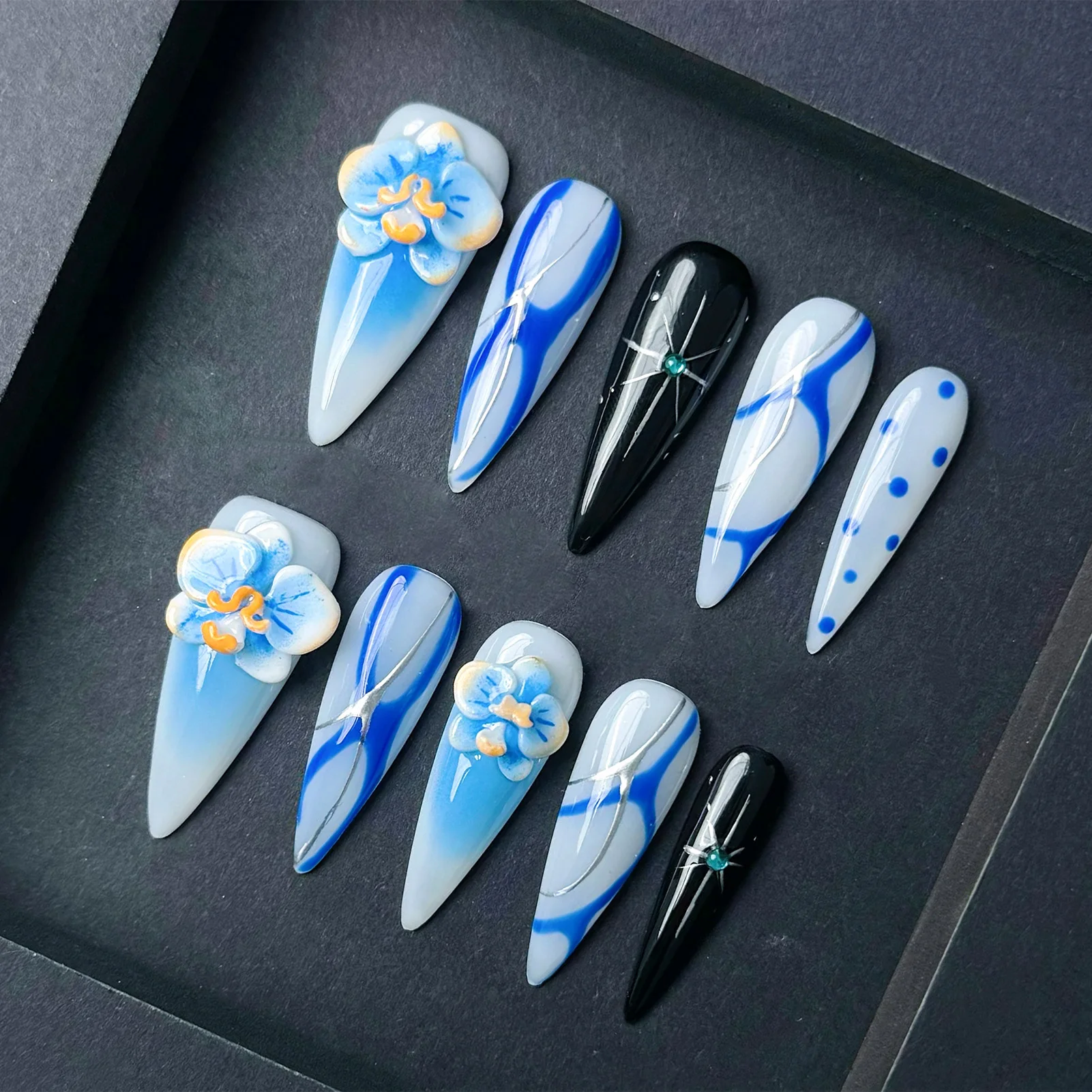 10pcs Summer Smudging Blue Handmade False Nails Hand-painted 3D Carving Flower Designs Press On Nails Little Fresh Fake Nail Tip
10pcs Summer Smudging Blue Handmade False Nails Hand-painted 3D Carving Flower Designs Press On Nails Little Fresh Fake Nail Tip