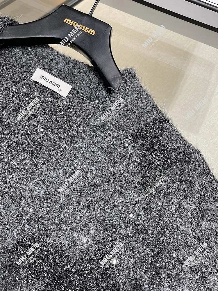 South Oil High-End Women's Knitted V-Ne Sequin Cardigan Outerwear Autumn Winter Hepburn Sle Long Sve Regular Fit Coat
South Oil High-End Women's Knitted V-Ne Sequin Cardigan Outerwear Autumn Winter Hepburn Sle Long Sve Regular Fit Coat