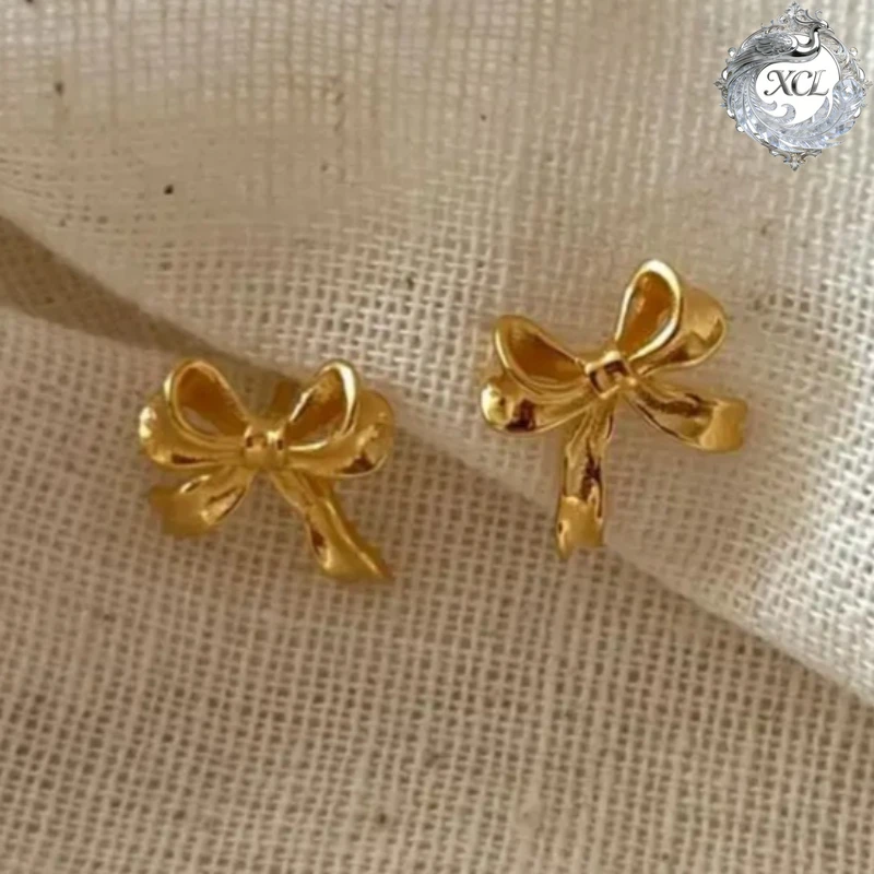 Серьги-гвоздики XCL из стерлингового серебра 925 пробы, в корейском стиле, в форме сердца и цветка, роскошные ювелирные изделия для женщин и девушек, подарок на вечеринку
Серьги-гвоздики XCL из стерлингового серебра 925 пробы, в корейском стиле, в форме сердца и цветка, роскошные ювелирные изделия для женщин и девушек, подарок на вечеринку