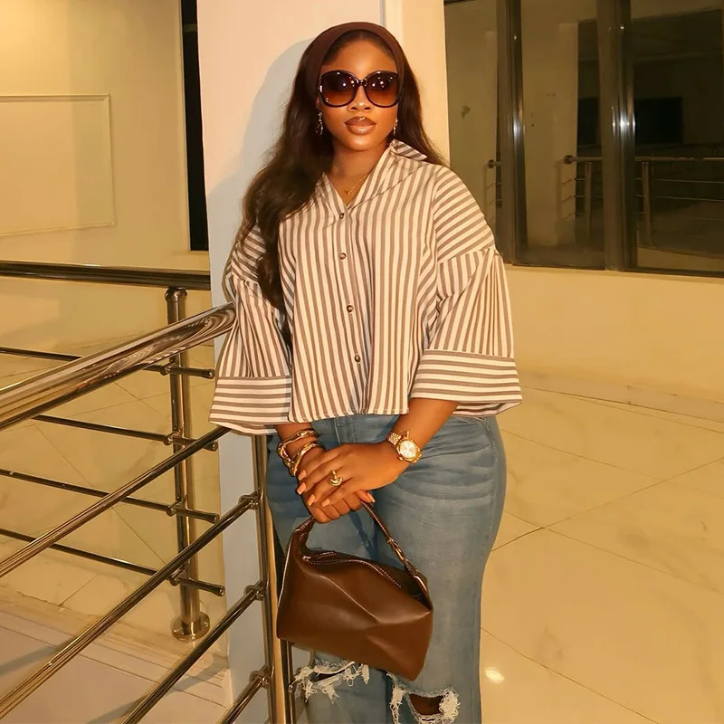 Women Shirt Striped Short Blouses Long Sleeves Turn Down Collar Single Breasted None Strech Loose Office Lady Casual 2026 Summer
Women Shirt Striped Short Blouses Long Sleeves Turn Down Collar Single Breasted None Strech Loose Office Lady Casual 2026 Summer