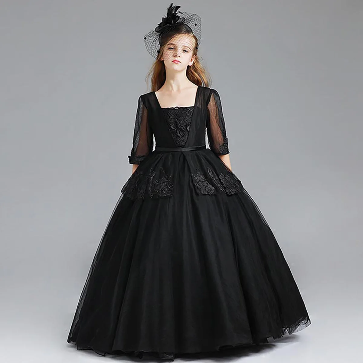 YZYmanualroomGirls Black lace mesh floor Teen Dress Christmas Dress Girls Girls Bridesmaid Dress Communion Dress/customized
YZYmanualroomGirls Black lace mesh floor Teen Dress Christmas Dress Girls Girls Bridesmaid Dress Communion Dress/customized