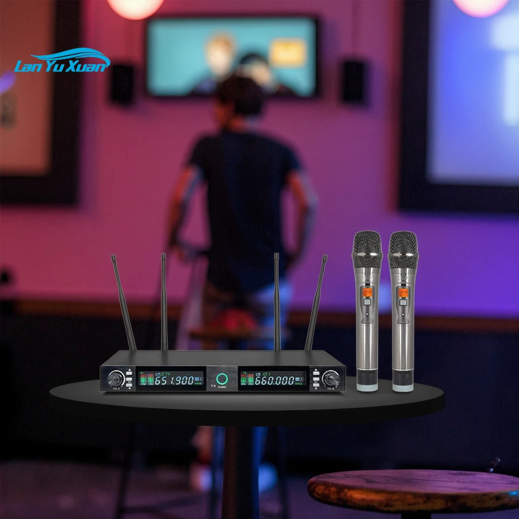 RIY-0303 UHF Professional Dynamic Wireless Microphone Microphone for Conference Use for Singing and Vocals
RIY-0303 UHF Professional Dynamic Wireless Microphone Microphone for Conference Use for Singing and Vocals