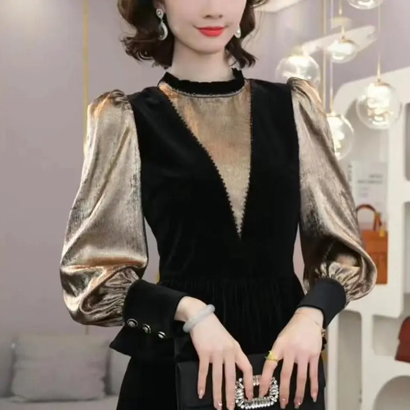 Velvet Women's Pullover Ruffle Collar 2024 Autumn and Winter New Splicing French Skirt Hem Slim and Versatile Long Sleeved Tops
Velvet Women's Pullover Ruffle Collar 2024 Autumn and Winter New Splicing French Skirt Hem Slim and Versatile Long Sleeved Tops