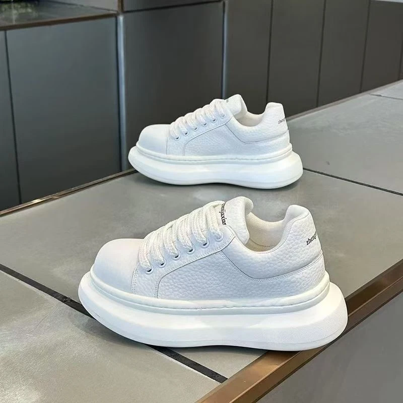 2026 Spring New Retro Forrest Gump Shoes Matte Suede Breathable Non stuffy Thick Bottom Non slip Casual Dad Shoes
2026 Spring New Retro Forrest Gump Shoes Matte Suede Breathable Non stuffy Thick Bottom Non slip Casual Dad Shoes