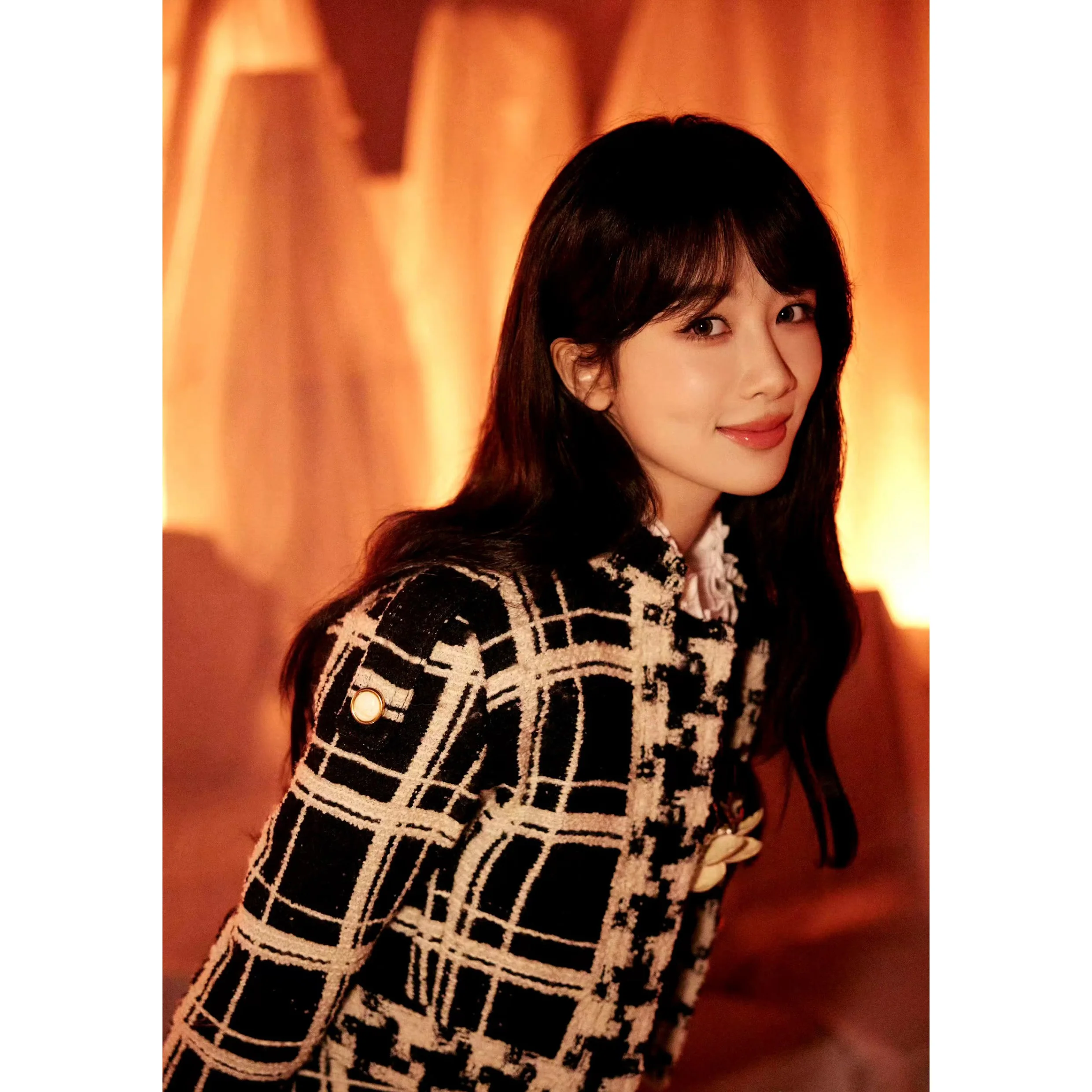 Bla White Contrast Color Plaid ort Coat Skirt Set Women's Autumn Winter Faionable Woolen Cheered Small Fraance Sle
Bla White Contrast Color Plaid ort Coat Skirt Set Women's Autumn Winter Faionable Woolen Cheered Small Fraance Sle