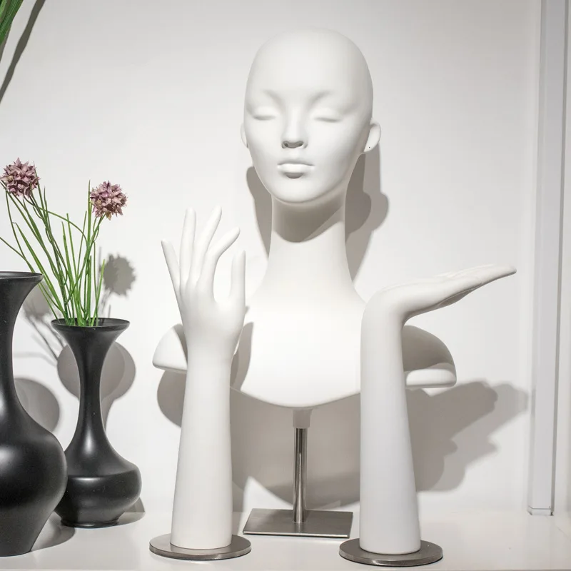 Necklace display stand, earring head mold, hand mold
Necklace display stand, earring head mold, hand mold