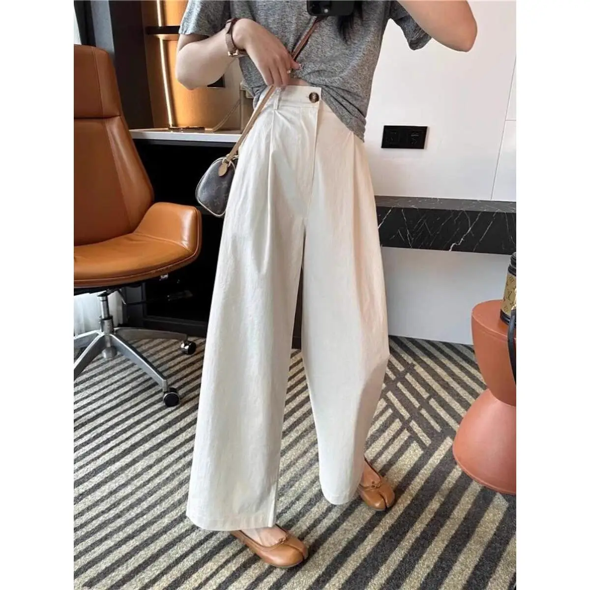 Japanese Style High Waist Straight Leg Casual Pants Women's Spring Summer New Fashion Small Pear Shape Hip Covering Slimming ...
Japanese Style High Waist Straight Leg Casual Pants Women's Spring Summer New Fashion Small Pear Shape Hip Covering Slimming ...