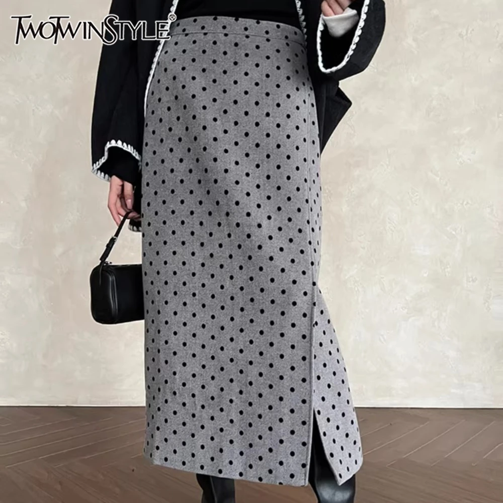 TWOTWINSTYLE однотонная шикарная юбка в горошек женская с высокой талией свободные корейские милые женские длинные юбки осенняя новая мода
TWOTWINSTYLE однотонная шикарная юбка в горошек женская с высокой талией свободные корейские милые женские длинные юбки осенняя новая мода