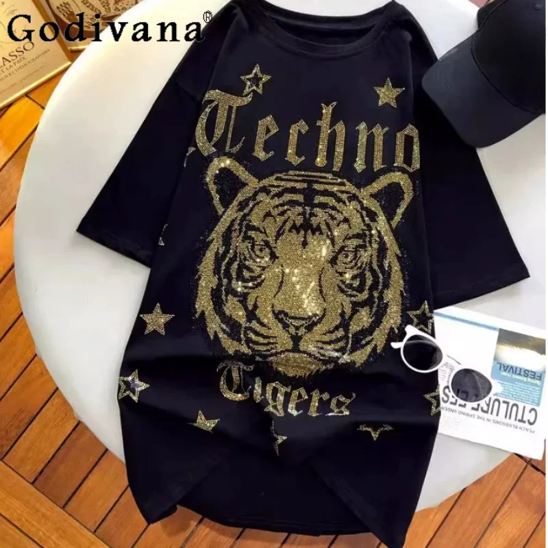 Large Size Heavy Industry Hot Diamond Print Short Sleeve Women Black T-shirt Fashion Age-reducing Summer Loose Personalized Top
Large Size Heavy Industry Hot Diamond Print Short Sleeve Women Black T-shirt Fashion Age-reducing Summer Loose Personalized Top