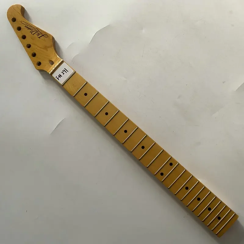 FN291 Original JD Electric Guitar Neck Maple Wood 22 Frets for DIY Guitar Parts Right Hand Wood Damages and Surface Dirty
FN291 Original JD Electric Guitar Neck Maple Wood 22 Frets for DIY Guitar Parts Right Hand Wood Damages and Surface Dirty