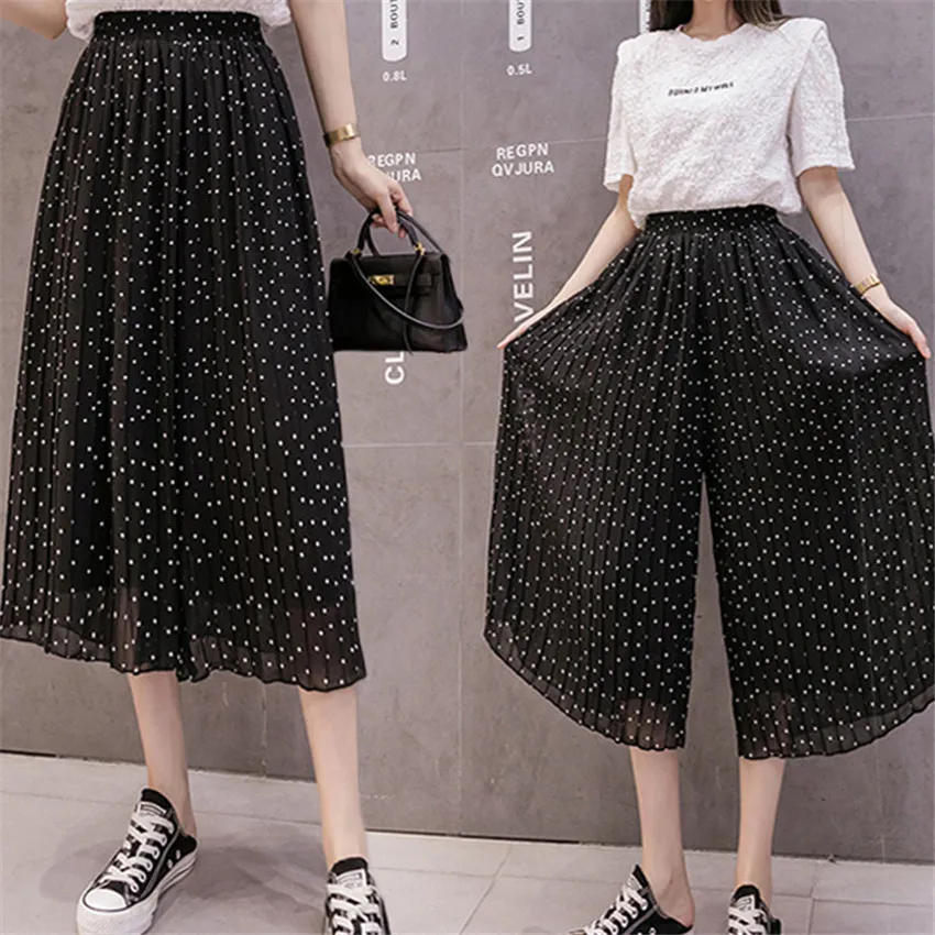 Gowyimmes 2022 Summer Big Size Women Loose Chiffon Shorts Slim Lady High Waist Thin Skirt Shorts Girl Short Trousers Pant PD1349
Gowyimmes 2022 Summer Big Size Women Loose Chiffon Shorts Slim Lady High Waist Thin Skirt Shorts Girl Short Trousers Pant PD1349