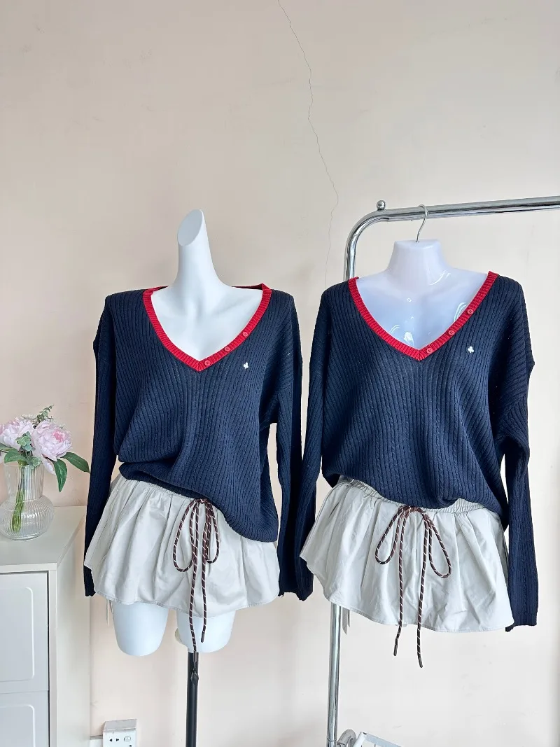 Preppy Style Suit Women's Spring Embroidered V-neck Sweater High-waisted A-line Skirt Two-piece Set Fashion Female Clothes
Preppy Style Suit Women's Spring Embroidered V-neck Sweater High-waisted A-line Skirt Two-piece Set Fashion Female Clothes