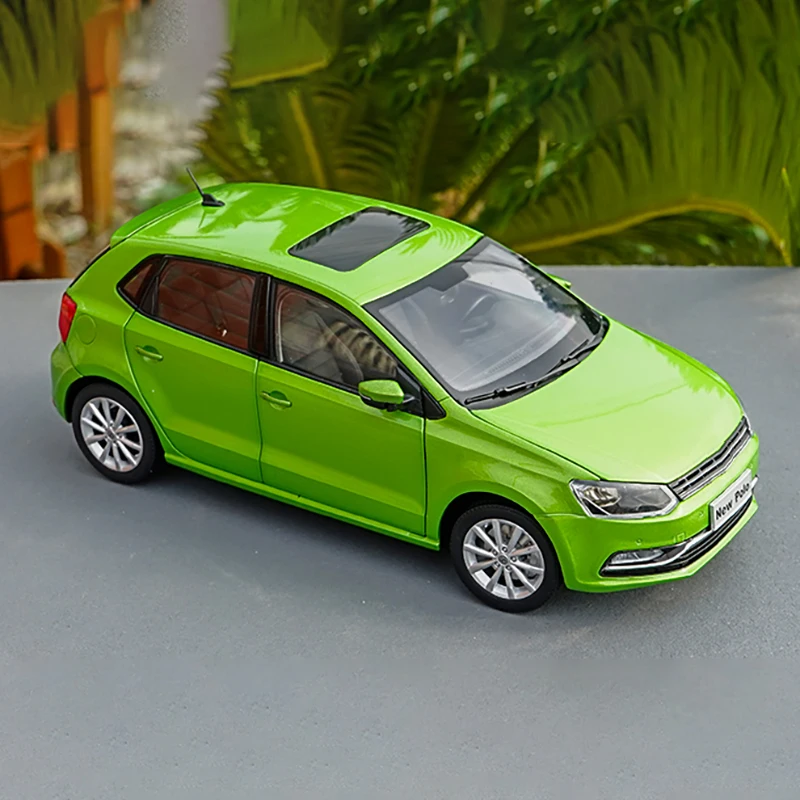 Diecast Alloy 1:18 Scale 2016 NEW POLO Car Model Green For Adult Classic Collection Gift Display Souvenir Ornament
Diecast Alloy 1:18 Scale 2016 NEW POLO Car Model Green For Adult Classic Collection Gift Display Souvenir Ornament