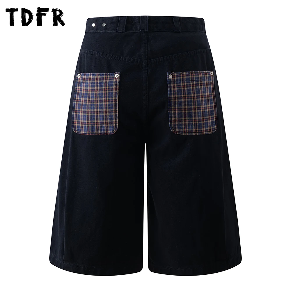 Plaid Patch Pocket Denim Shorts Mens Embroidery Retro Streetwear Loose Wide Leg Knee-length Shorts Jeans Men 
Plaid Patch Pocket Denim Shorts Mens Embroidery Retro Streetwear Loose Wide Leg Knee-length Shorts Jeans Men