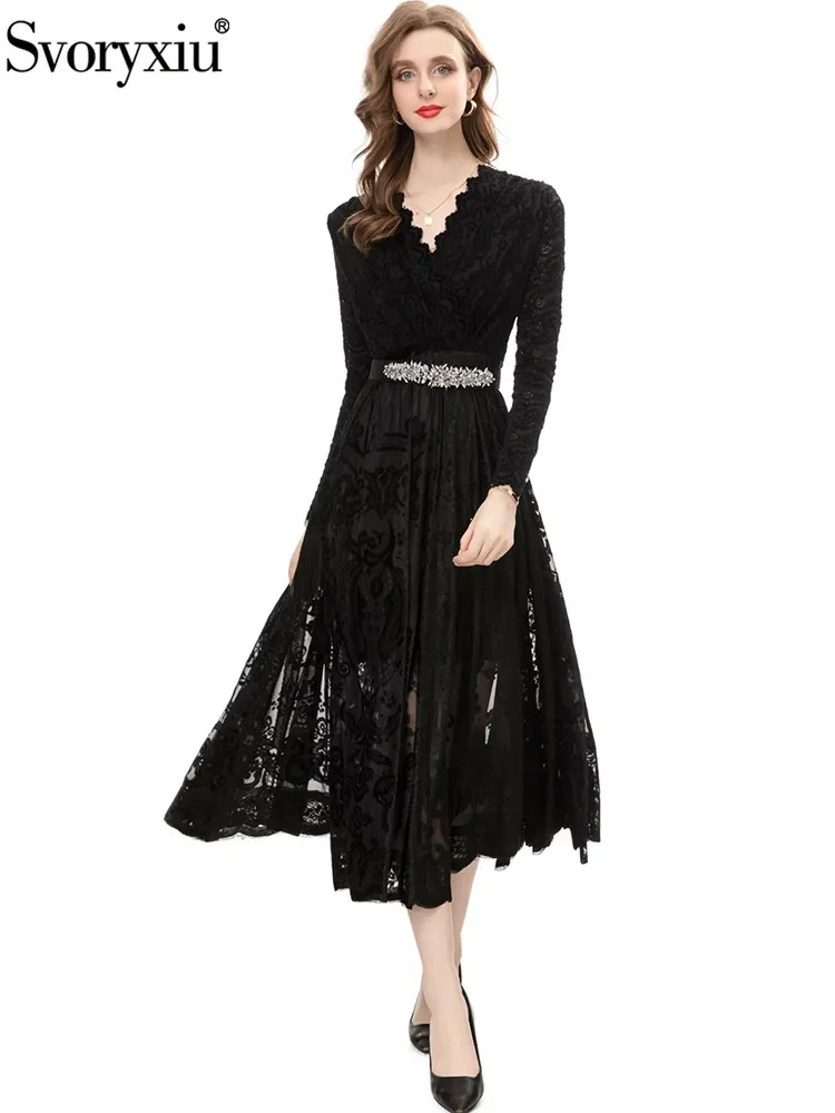 Svoryxiu Fashion Designer Autumn Party Black Elegant A-Line Dress Women's V-Neck Crystal Belt Slim Floral Embroidery Long Dress
Svoryxiu Fashion Designer Autumn Party Black Elegant A-Line Dress Women's V-Neck Crystal Belt Slim Floral Embroidery Long Dress