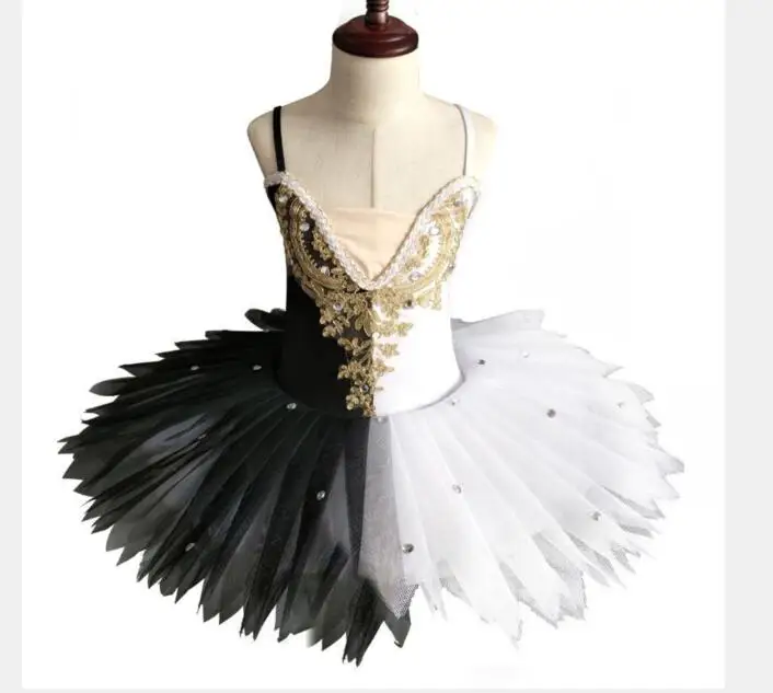 1pcs/lot children patchwork mesh ballet dress Professional Ballet Tutus Swan lake black white Ballet tutu dress
1pcs/lot children patchwork mesh ballet dress Professional Ballet Tutus Swan lake black white Ballet tutu dress