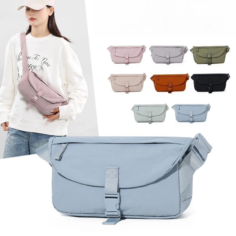 Wear-resistant Oxford fabric crossbody bag, breast bag, commuter lock, lightweight multi-function shoulder bag
Wear-resistant Oxford fabric crossbody bag, breast bag, commuter lock, lightweight multi-function shoulder bag