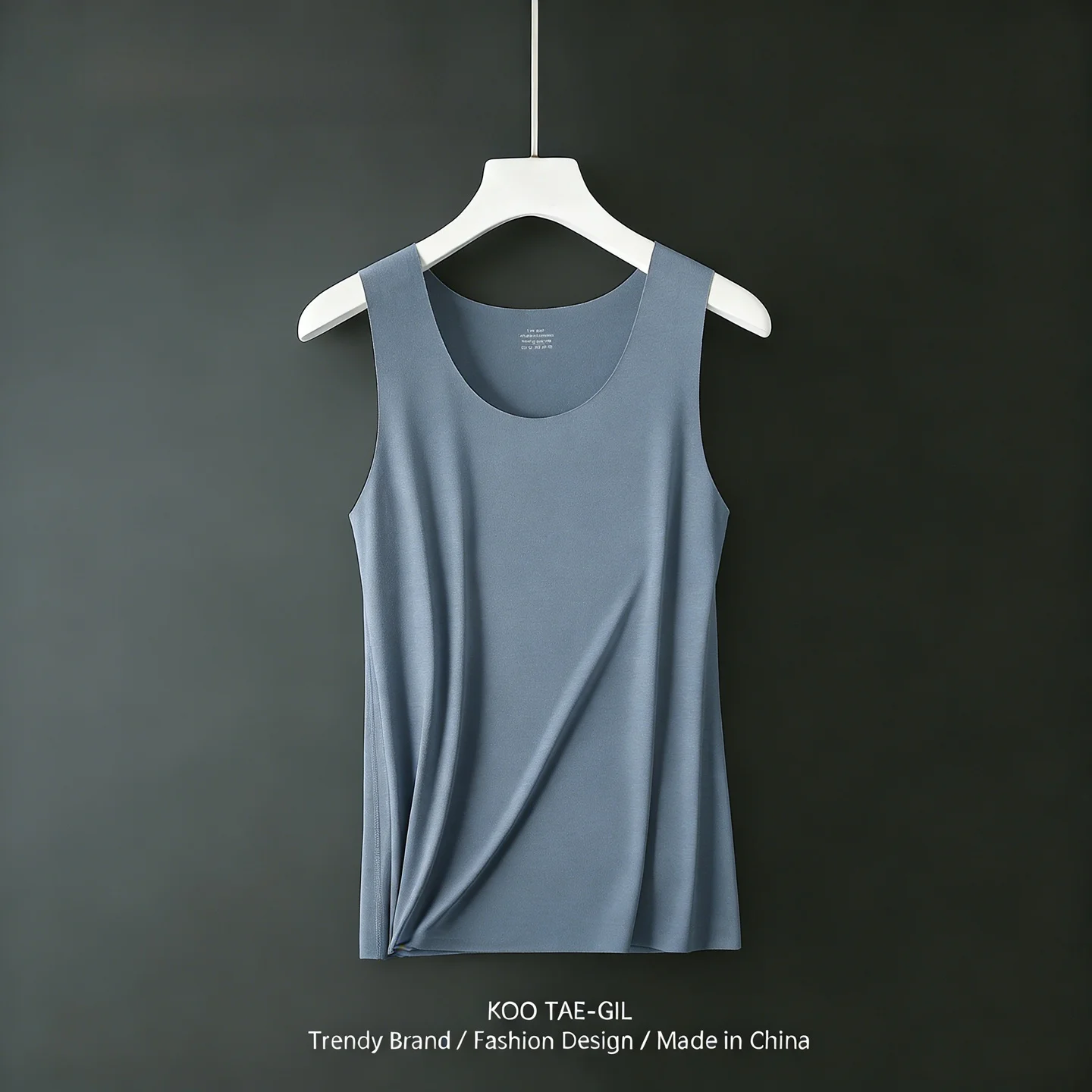 Охлаждающая майка Modal Svel, 60 штук, для фитнеса и спорта, цвет Sl, подходит для ношения на улице, базовый слой, футболка-майка.
Охлаждающая майка Modal Svel, 60 штук, для фитнеса и спорта, цвет Sl, подходит для ношения на улице, базовый слой, футболка-майка.