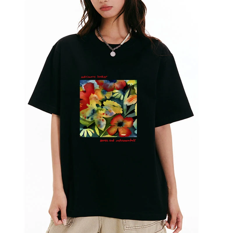 Singer Adrianne Lenker printed short sleeve T-shirts Men Women Summer Cotton vintage T shirt Casual O-Neck Tops Men Women
Singer Adrianne Lenker printed short sleeve T-shirts Men Women Summer Cotton vintage T shirt Casual O-Neck Tops Men Women