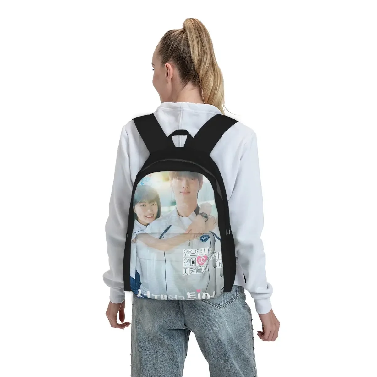 Lovely Runner Kdrama Poster Backpack Boys Girls BookBag Children School Bag Laptop Shoulder Bags for Men Women
Lovely Runner Kdrama Poster Backpack Boys Girls BookBag Children School Bag Laptop Shoulder Bags for Men Women