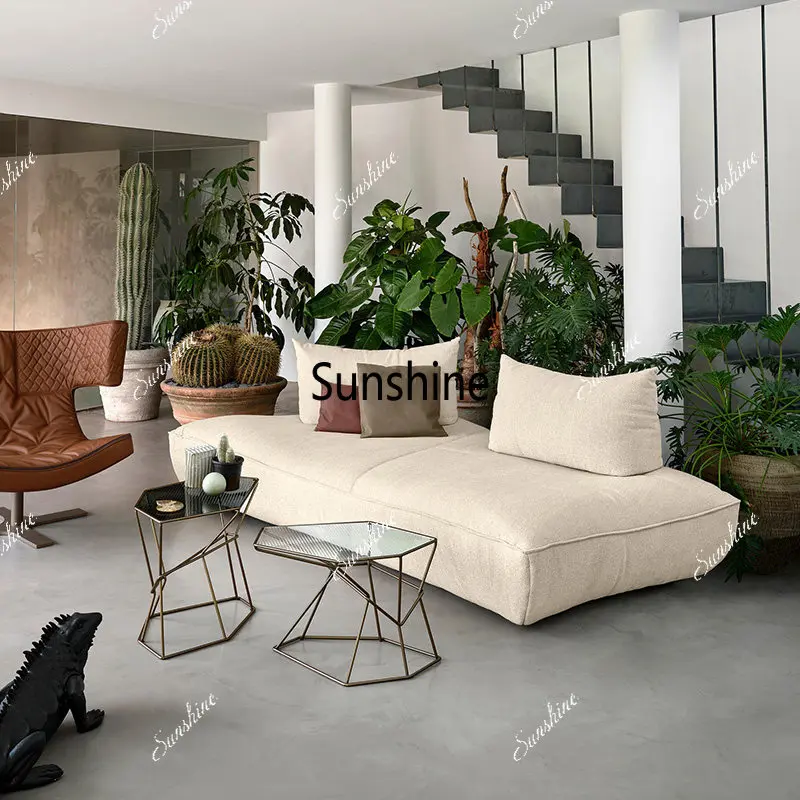 Italian light luxury villa combination module living room modern simple fabric sofa
Italian light luxury villa combination module living room modern simple fabric sofa