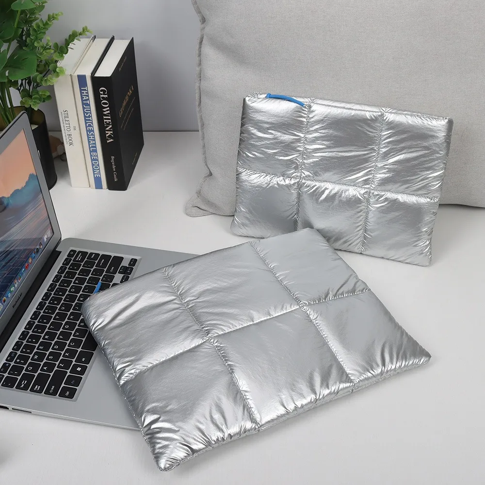 Trendy Puffy Cotton Laptop Bag Shockproof Waterproof Tablet Pouch 14 Inch Soft Notebook Carrying Case for MacBook/Lenovo/Huawei
Trendy Puffy Cotton Laptop Bag Shockproof Waterproof Tablet Pouch 14 Inch Soft Notebook Carrying Case for MacBook/Lenovo/Huawei