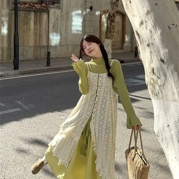 Three Piece Sets Womens Outifits Spring New High-end Designed Temperature Green Irregular T-shirt + Lace Dress + Long Skirt
Three Piece Sets Womens Outifits Spring New High-end Designed Temperature Green Irregular T-shirt + Lace Dress + Long Skirt