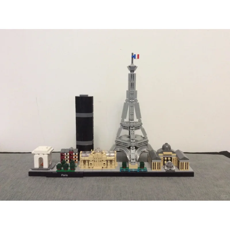 649pcs Creative Series City Ornaments Paris Skyline Boy Girl Puzzle Assembly Building Blocks Toy Birthday Gift
649pcs Creative Series City Ornaments Paris Skyline Boy Girl Puzzle Assembly Building Blocks Toy Birthday Gift