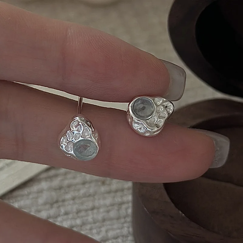 VENTFILLE 100% 925 Sterling Silver Crystal Earring for Women Irregular Design Texture Minimalist Jewelry Party Gift Dropshipping
VENTFILLE 100% 925 Sterling Silver Crystal Earring for Women Irregular Design Texture Minimalist Jewelry Party Gift Dropshipping