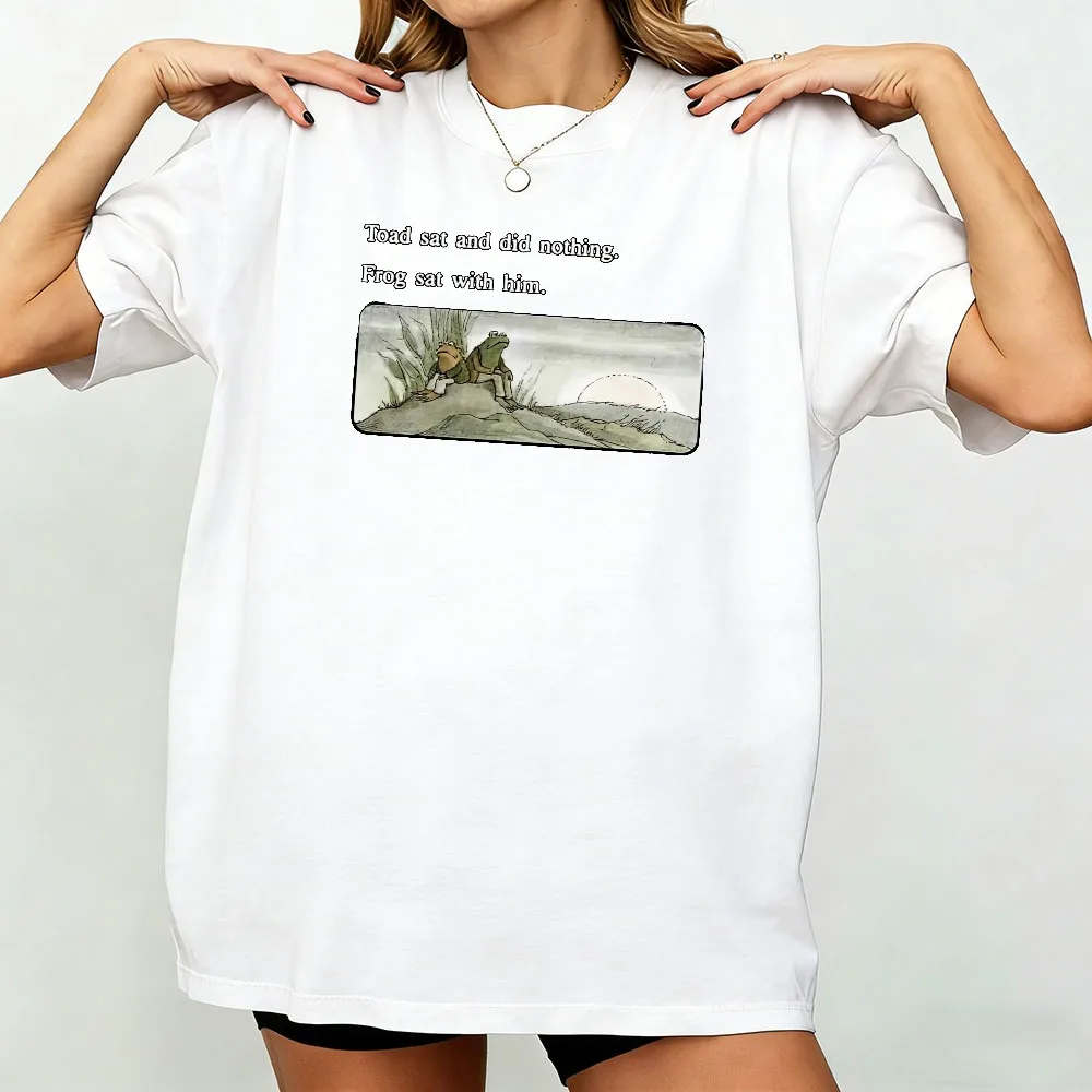 Retro Frog and Toad T-Shirt Classic Book Lover Tees Cute Frog Print Tops Wpmen T Shirt Amphibian Enthusiast Clothes
Retro Frog and Toad T-Shirt Classic Book Lover Tees Cute Frog Print Tops Wpmen T Shirt Amphibian Enthusiast Clothes