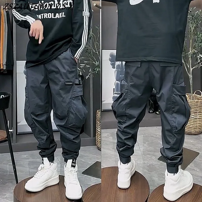 Vintage Joggers Men Spring Autumn American Loose Big Pocket Tote Pants Fashion Casual Solid Color Trousers Hip Hop Harlan Pants
Vintage Joggers Men Spring Autumn American Loose Big Pocket Tote Pants Fashion Casual Solid Color Trousers Hip Hop Harlan Pants