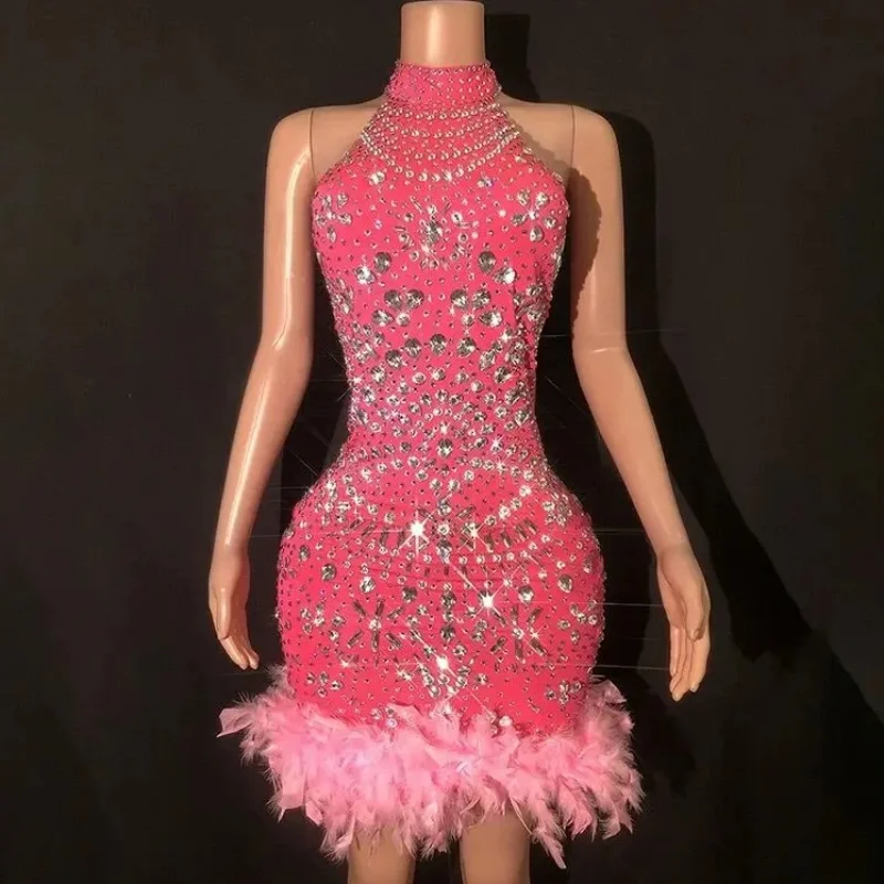 Sparkly Rhinestones Luxury Feathers Sexy Halter Backless Sheath Dress Singer Prom Birthday Evening Party Nightclub Stage Wear
Sparkly Rhinestones Luxury Feathers Sexy Halter Backless Sheath Dress Singer Prom Birthday Evening Party Nightclub Stage Wear