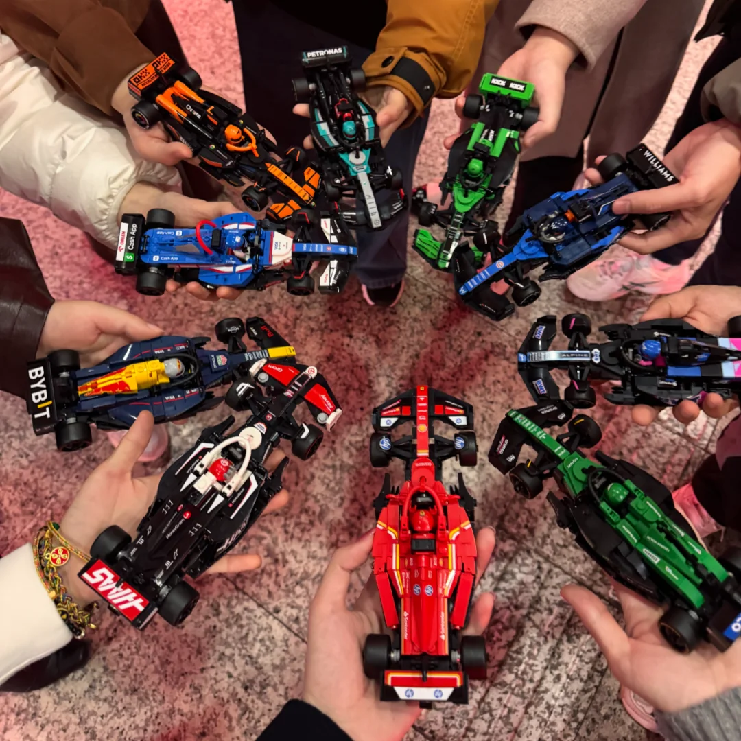 hit product 10-IN-1 Speed Racing Car Building Blocks Assembly Model 66802 Ornament Decoration For Birthday Christmas Party Gifts
hit product 10-IN-1 Speed Racing Car Building Blocks Assembly Model 66802 Ornament Decoration For Birthday Christmas Party Gifts