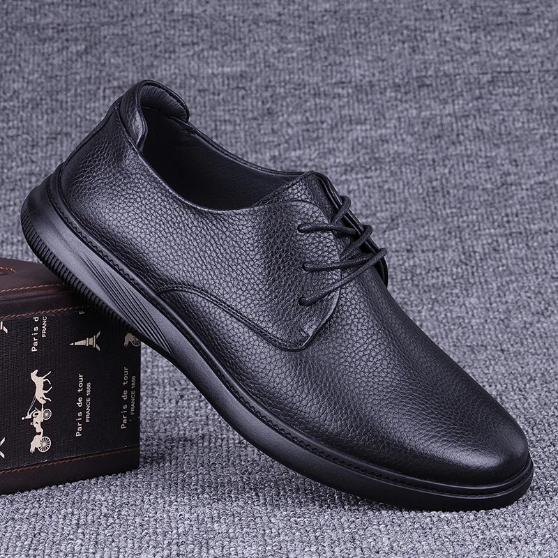 Мужские повседневные кожаные туфли из натуральной воловьей кожи, дышащие, мягкие, для бизнеса, весна-осень, новинка, с круглым носком, на резиновой подошве
Мужские повседневные кожаные туфли из натуральной воловьей кожи, дышащие, мягкие, для бизнеса, весна-осень, новинка, с круглым носком, на резиновой подошве