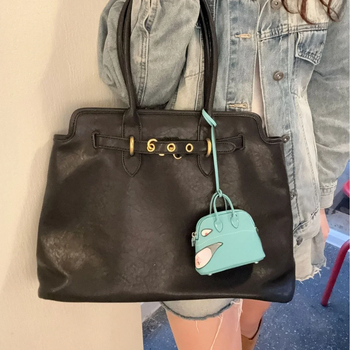 New Shark Mouth Lipstick Envelope Mini Bag keyCharms Earphone Bag Chain Bag Key Chain
New Shark Mouth Lipstick Envelope Mini Bag keyCharms Earphone Bag Chain Bag Key Chain