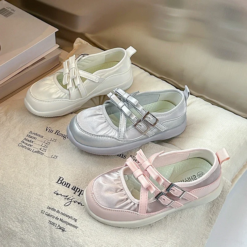 Children Leather Shoes for Girls 2025 Spring Autumn New Fashion Korean Style Soft Bottom Anti-slippery Versatile Ballet Shoes
Children Leather Shoes for Girls 2025 Spring Autumn New Fashion Korean Style Soft Bottom Anti-slippery Versatile Ballet Shoes
