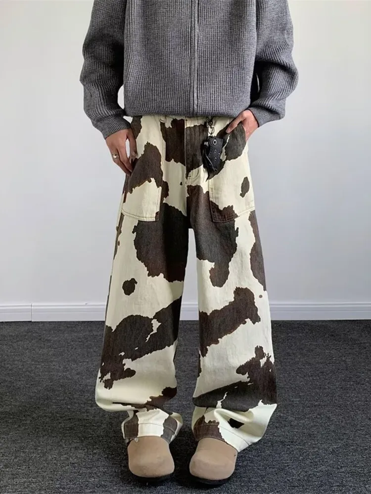 2025 Cyber Y2K Streetwear Cow Pattern Baggy New Jeans Pants For Men Clothing Wide Leg Straight Cotton Long Trousers Ropa Hombre
2025 Cyber Y2K Streetwear Cow Pattern Baggy New Jeans Pants For Men Clothing Wide Leg Straight Cotton Long Trousers Ropa Hombre