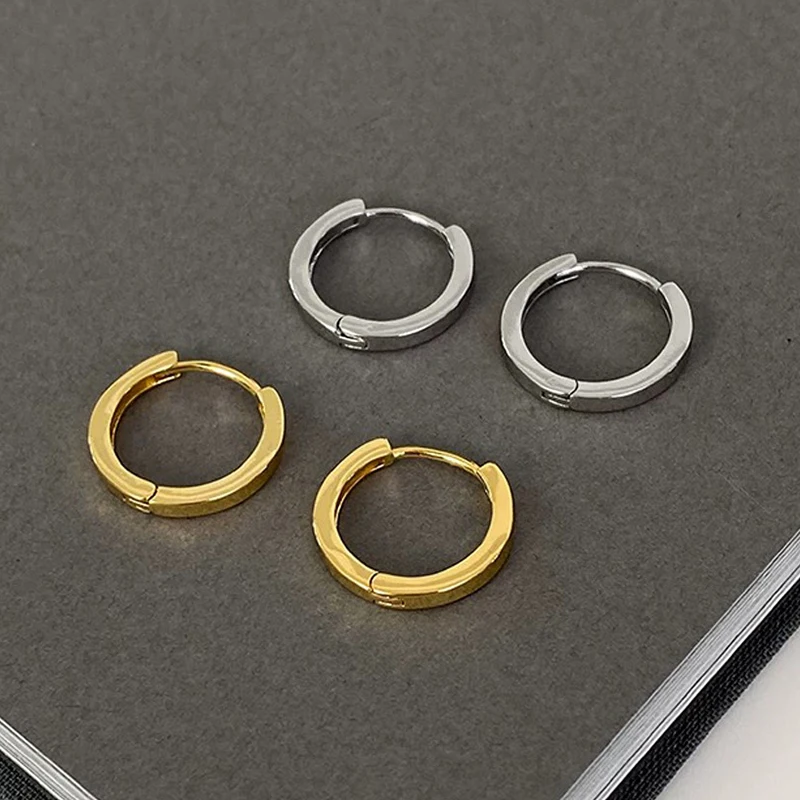 PONYKISS 925 Sterling Silver 18K Gold Minimalist Round Hoop Earrings for Women Classic Fine Jewelry Light Luxury Accessories
PONYKISS 925 Sterling Silver 18K Gold Minimalist Round Hoop Earrings for Women Classic Fine Jewelry Light Luxury Accessories