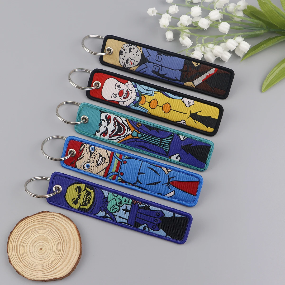 Horror Movie Original keys Tag Keychains for Men Halloween Accessories Keyring Keychain for Car Keys Women Fashion Jewelry 1PC
Horror Movie Original keys Tag Keychains for Men Halloween Accessories Keyring Keychain for Car Keys Women Fashion Jewelry 1PC