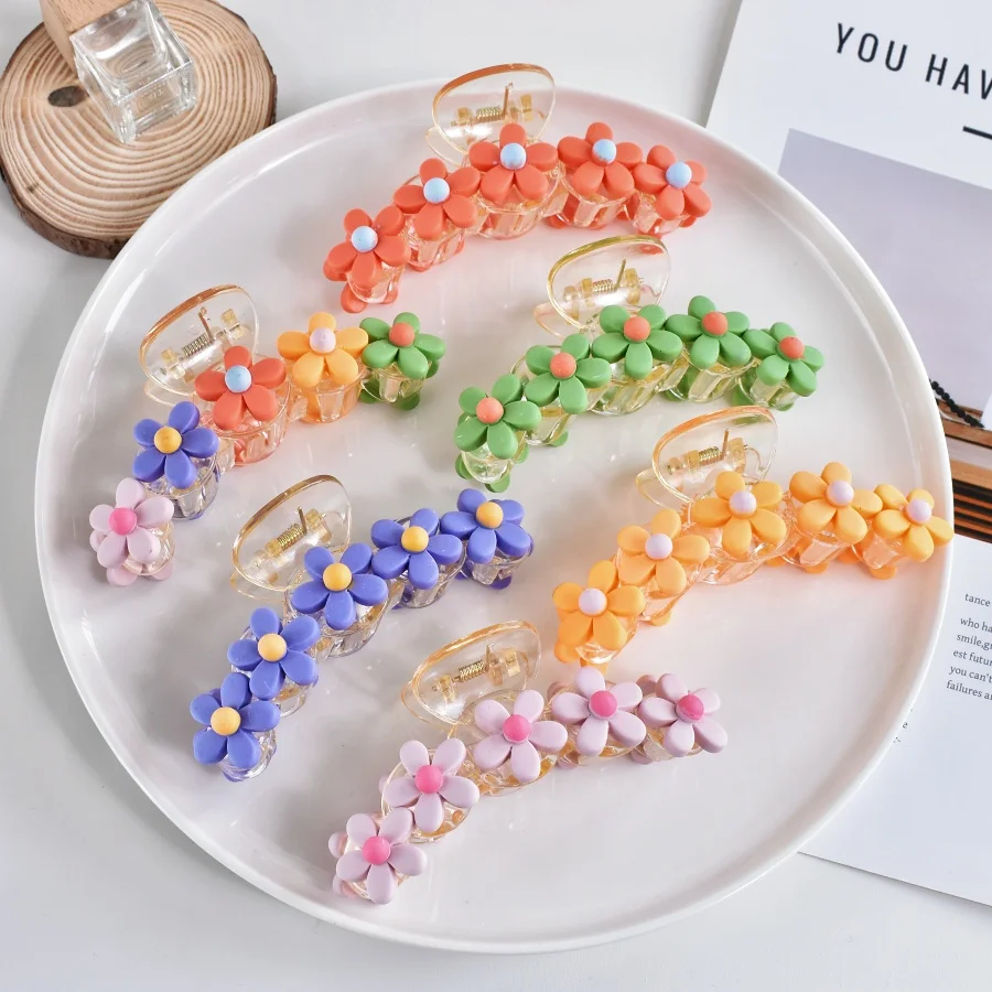 1PC multi-color small flower large hair catch super cute shark clip spring and summer new hair accessories female back head hair
1PC multi-color small flower large hair catch super cute shark clip spring and summer new hair accessories female back head hair