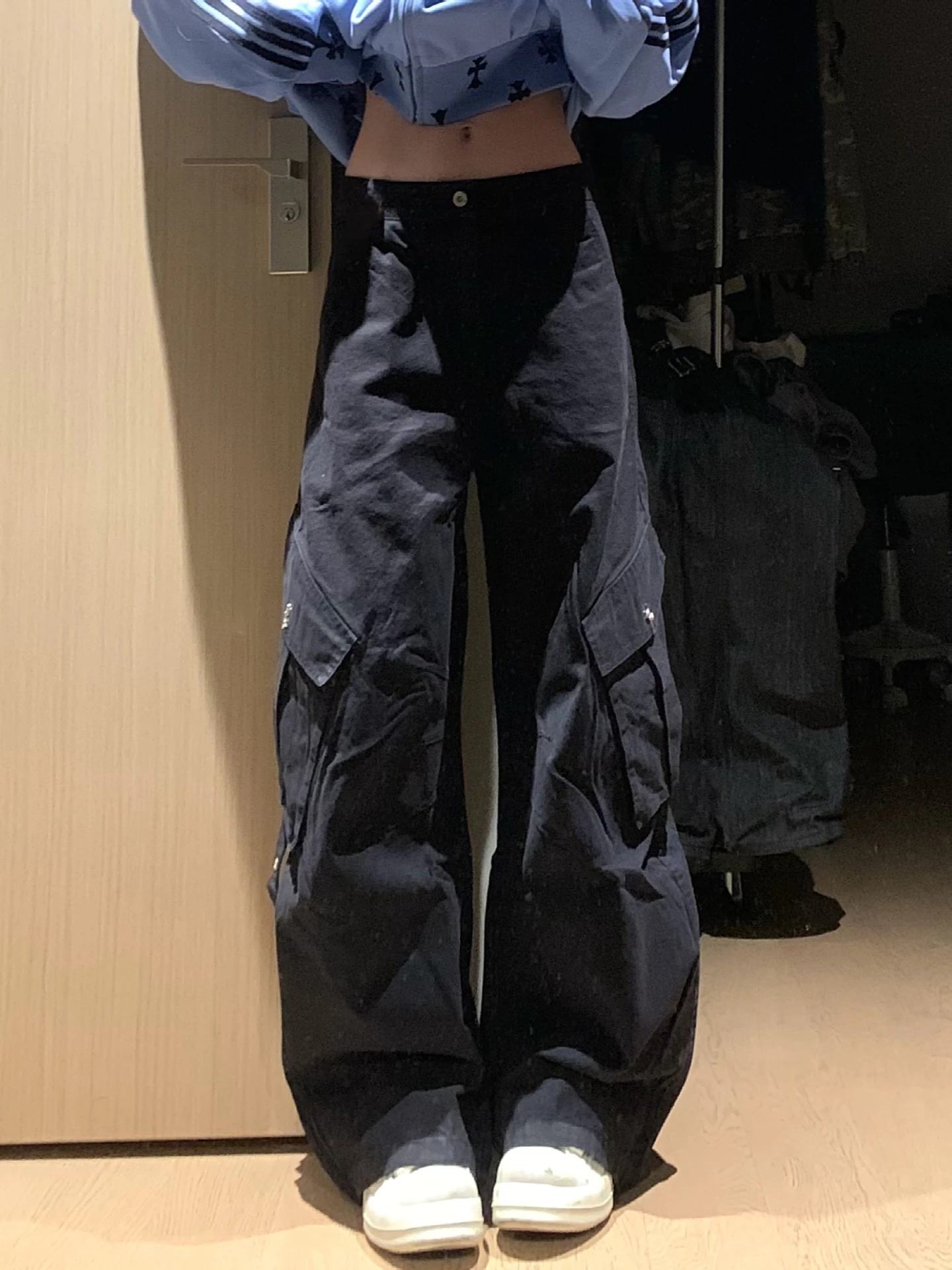 plus Size American Retro Workwear Denim Pants Men's Women's Loose Drapey Wide Leg Long Trousers Multiple Pockets Street Style
plus Size American Retro Workwear Denim Pants Men's Women's Loose Drapey Wide Leg Long Trousers Multiple Pockets Street Style